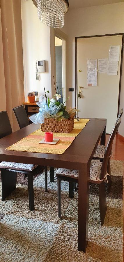 Casa Cristina Apartment Parma Luaran gambar
